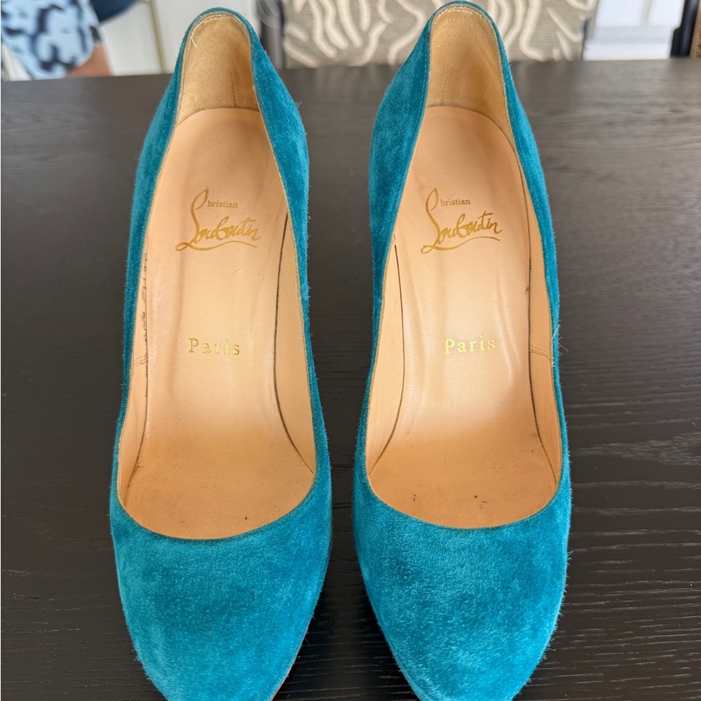 Christian Louboutin Teal Suede Pumps Size 37